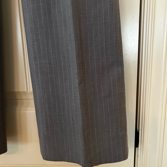Banana Republic “Jackson” pinstripe pant - Picture 5 of 11